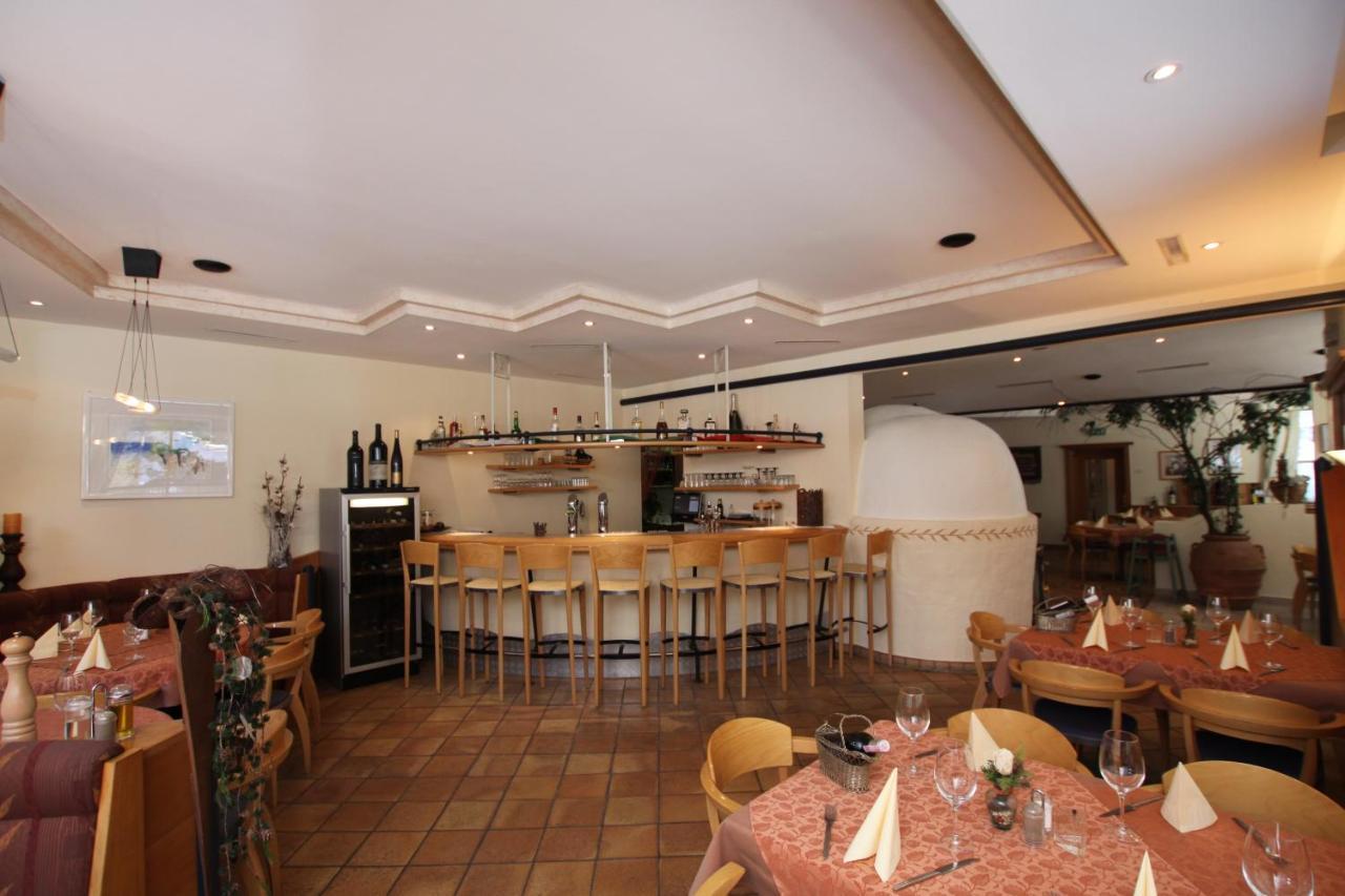 Hotel Al Torrente See Exterior photo